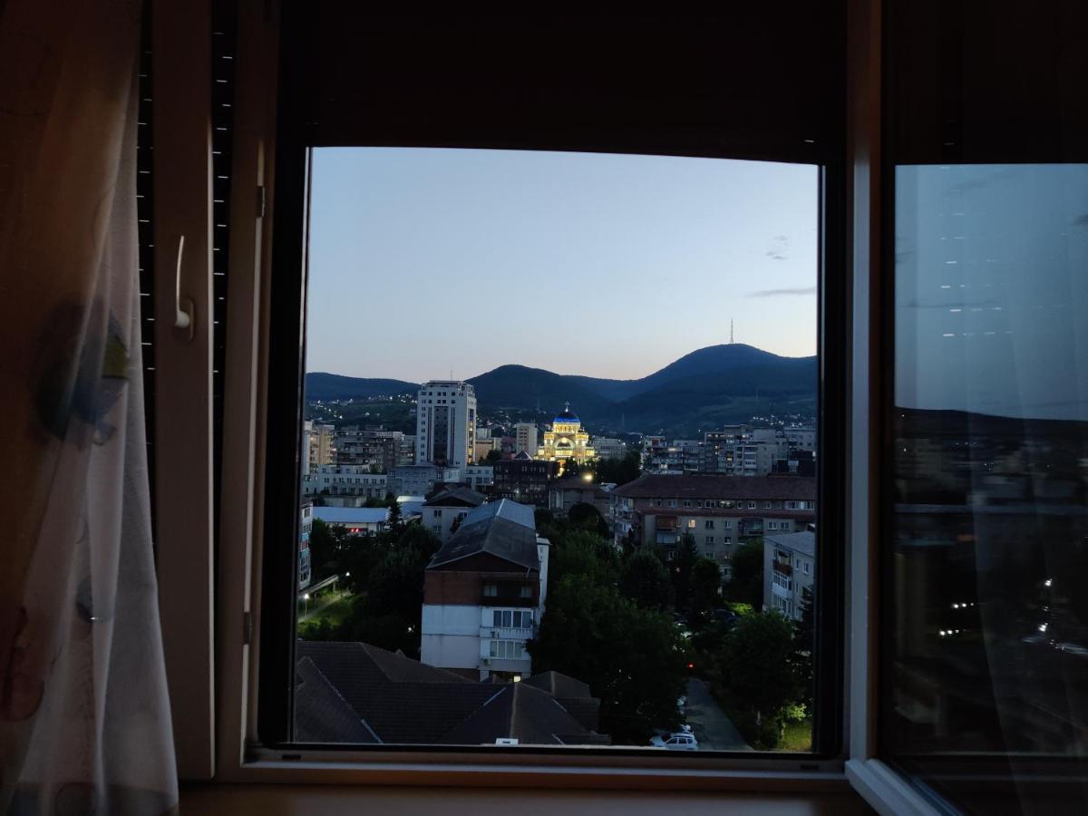 Cosy 2-Bedroom Apartment With An Amazing Panorama Deva Esterno foto